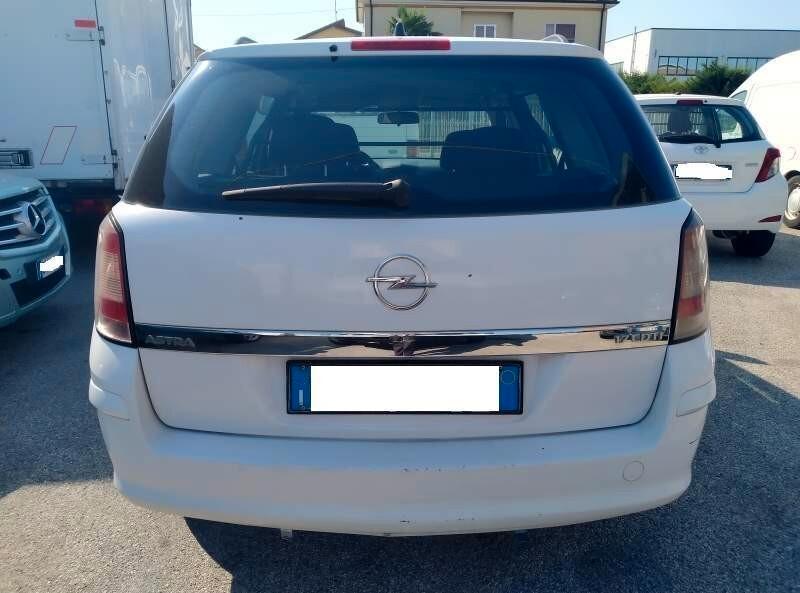 Opel Astra 1.7 CDTI 110CV S.W. AUTOCARRO