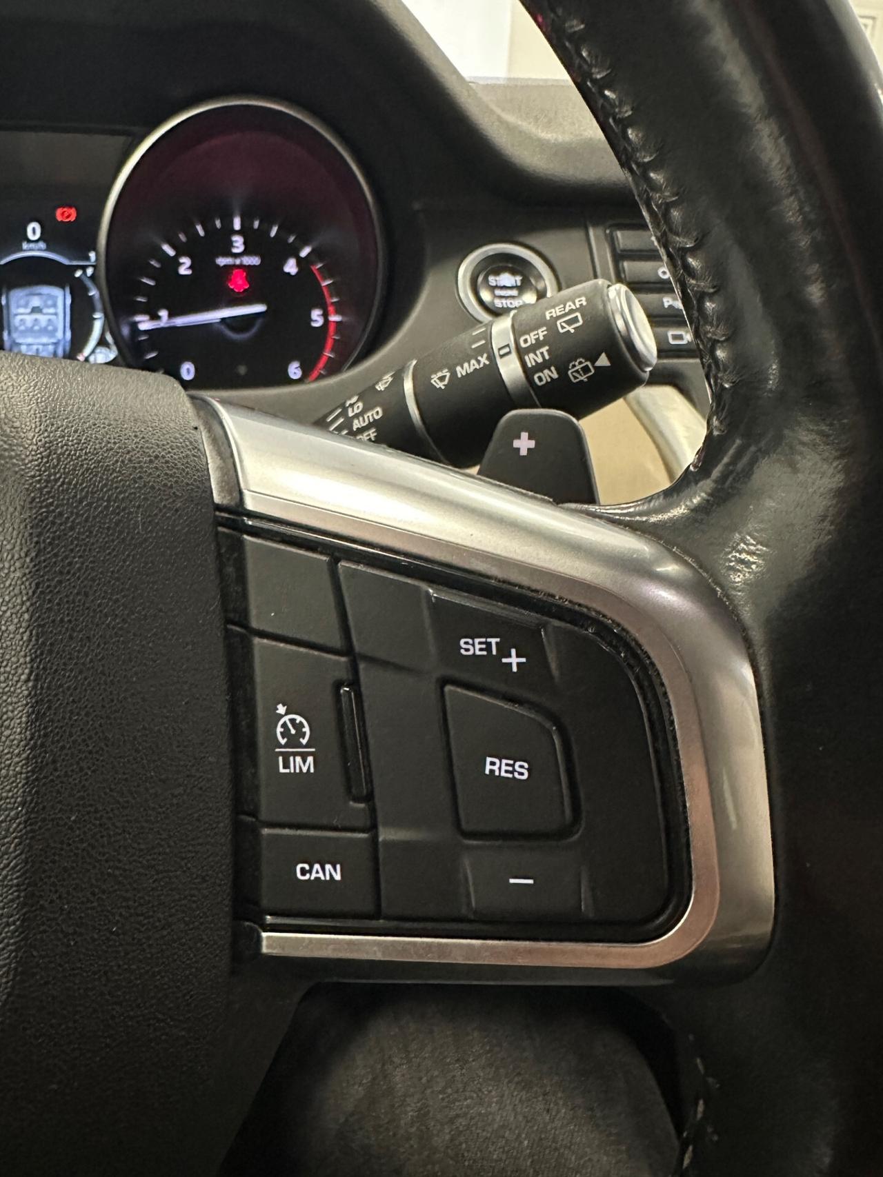 Land Rover Discovery Sport 2.0 TD4 180 CV HSE Luxury 7 posti