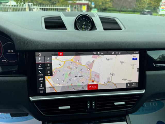 PORSCHE Cayenne Coupé 3.0 V6 E-Hybrid FULL OPT.
