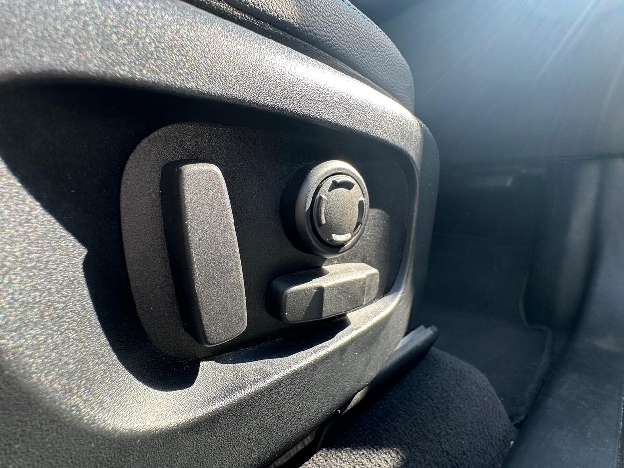 Land Rover Range Velar 2.0 Si4 250 CV Service Unipro Garantita