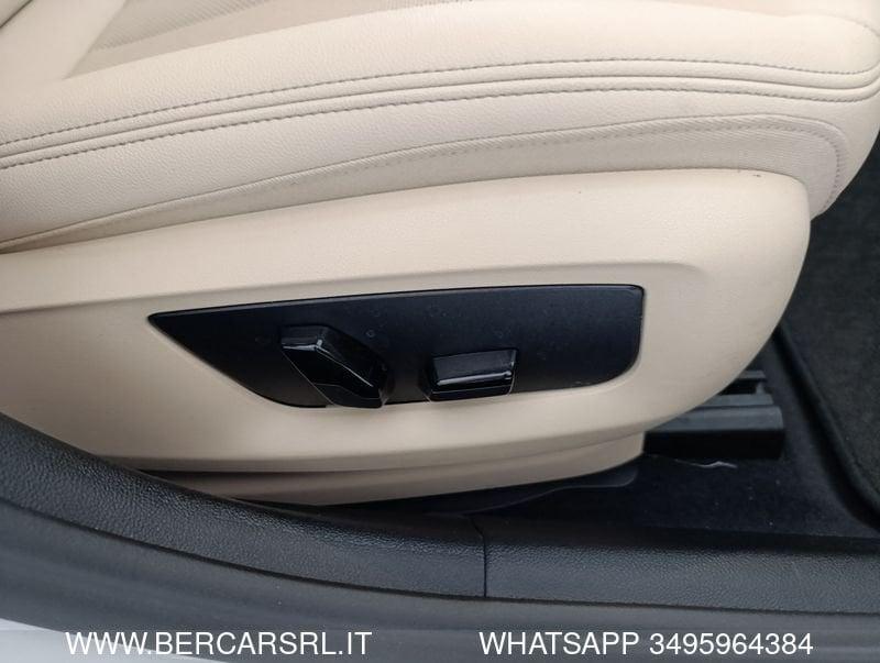 BMW Serie 5 520d 48V Touring Business*SEDILI RISCALDATI*TELECAMERA*PDC*FULL LED*GANCIO TRAINO*