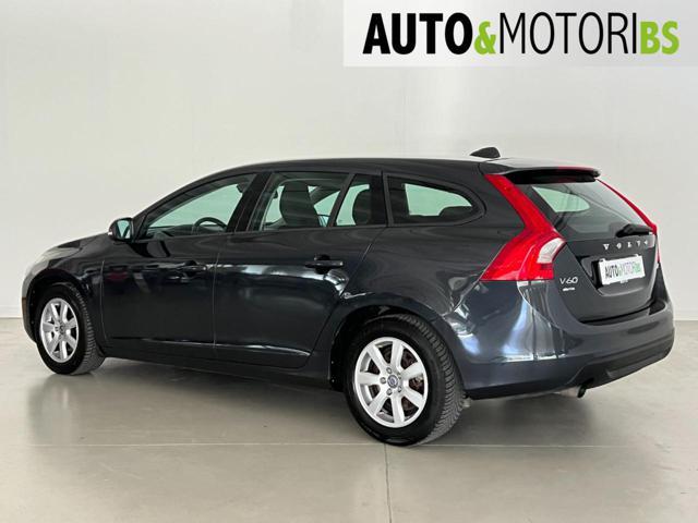 VOLVO V60 D2 1.6 Kinetic