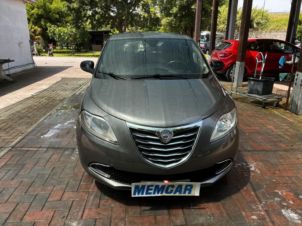 Lancia Ypsilon 1.3 MJT 16V 95 CV 5 porte IDONEA PER NEOPATENTATI UNIPROPRIETARIO PERMUTABILE
