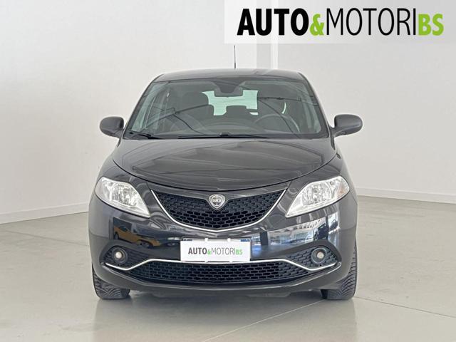 LANCIA Ypsilon 1.2 69 CV 5 porte Gold *NEOPATENTATI*