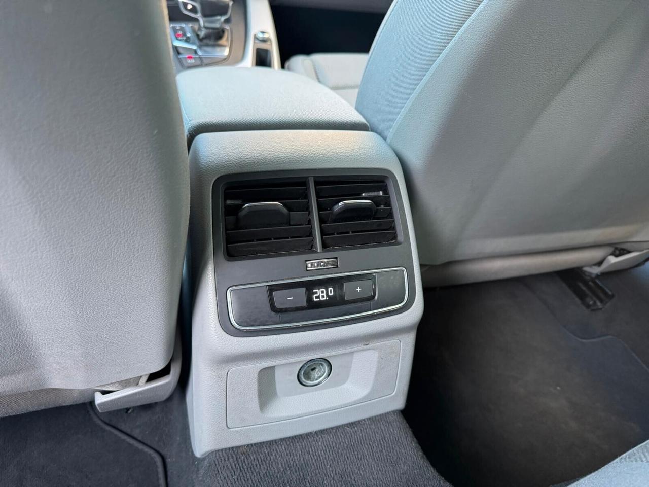 Audi A4 Avant 35 TDI/163 CV S tronic Business Advanced