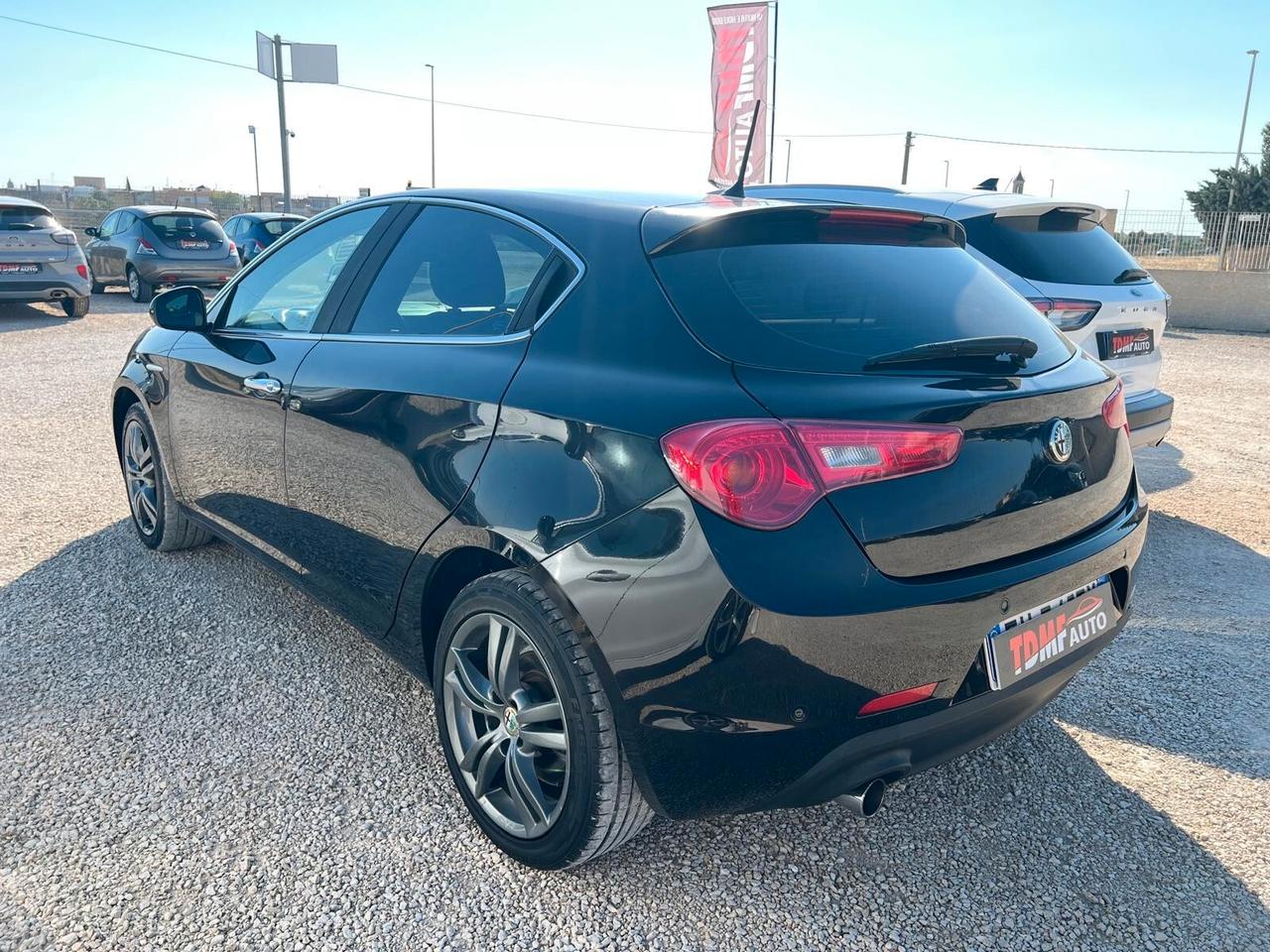 Alfa Romeo Giulietta 1.6 JTDm-2 105 CV Exclusive