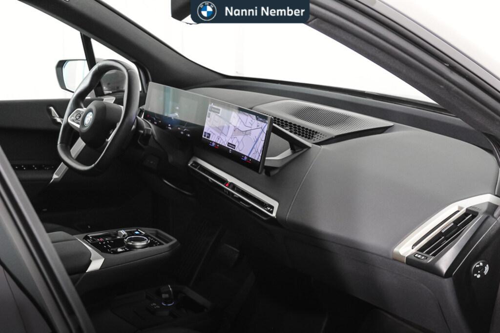 BMW iX 40 pacchetto sportivo xDrive
