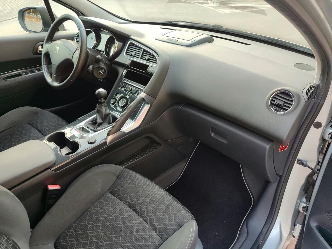 Peugeot 3008 1.6 HDi 115CV PRONTA CONSEGNA