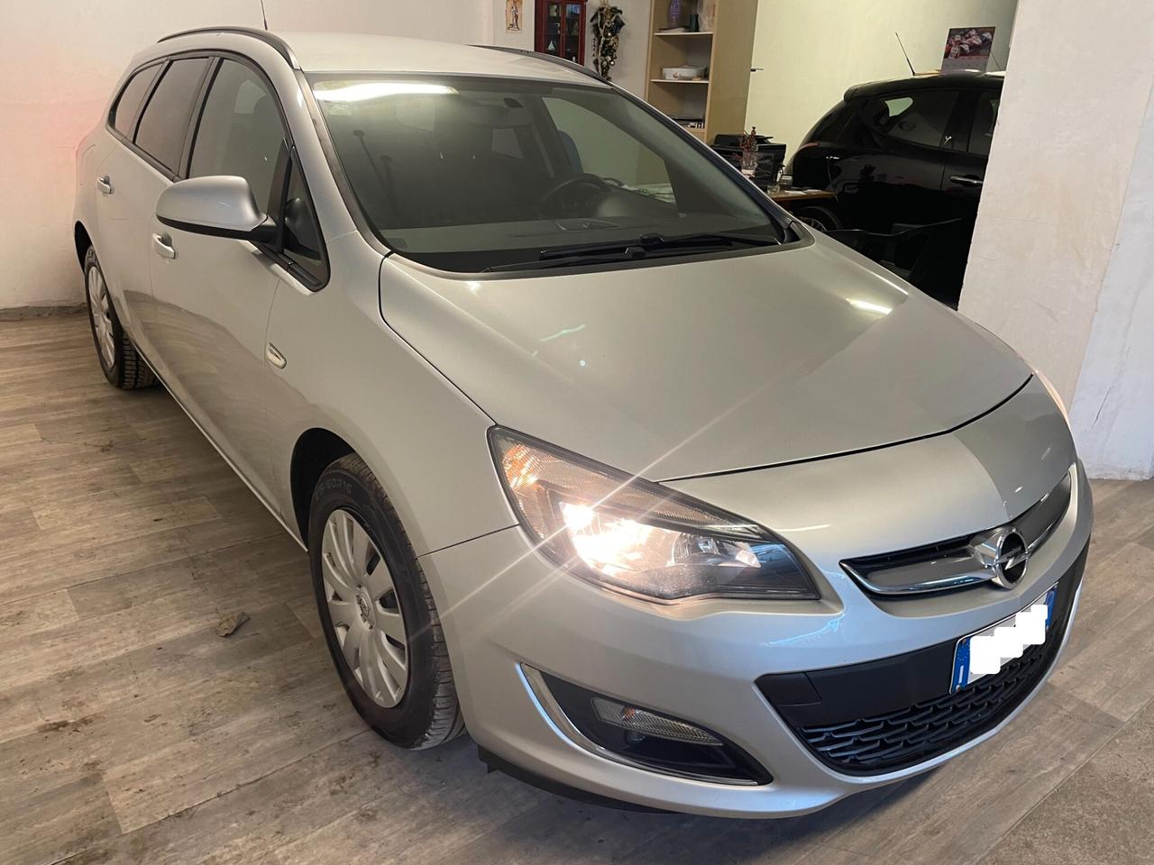 Opel Astra sw 1.7 CDTI 110 CV Sports Tourer Cosmo Full