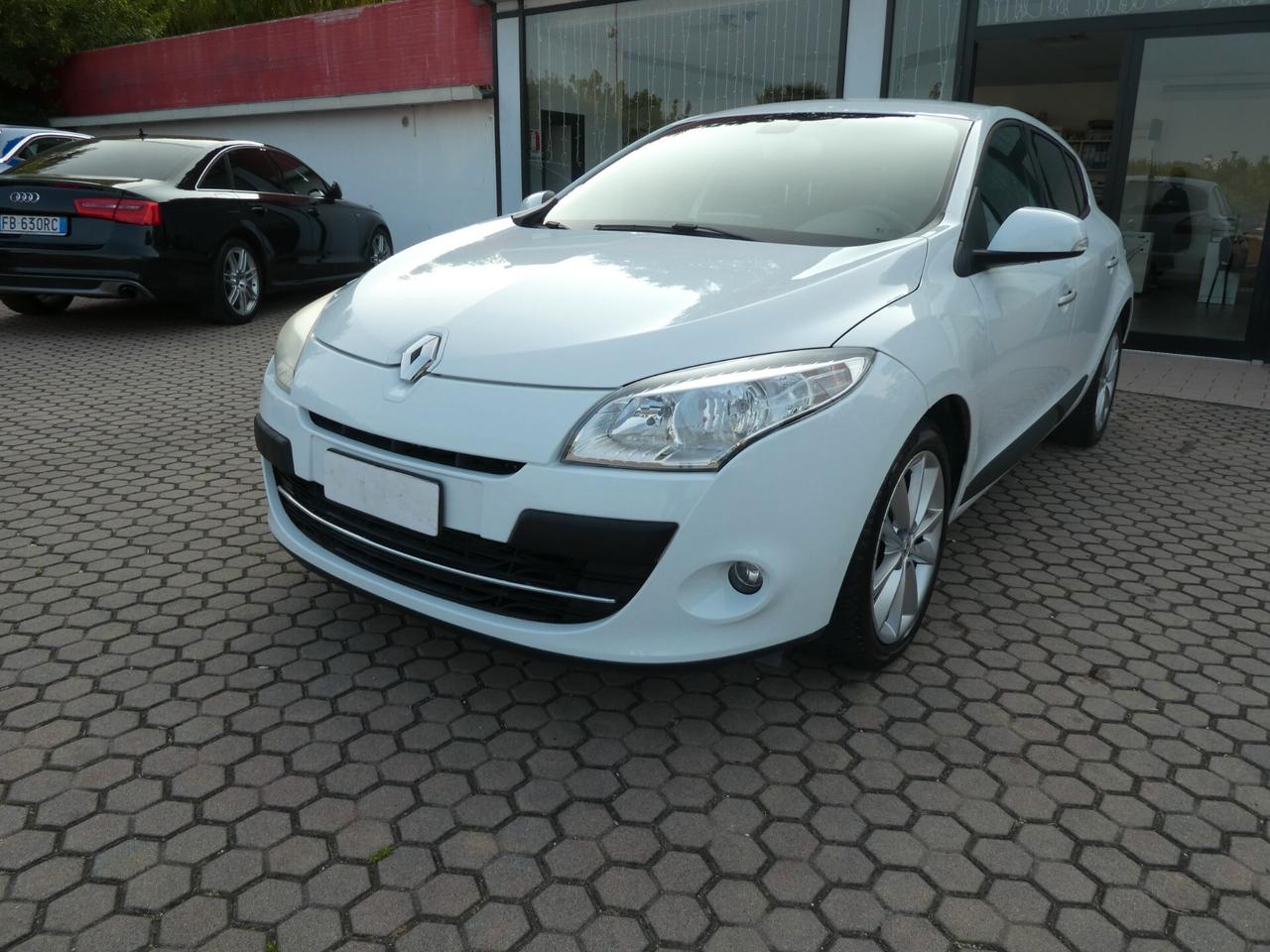 Renault Megane Mégane 1.5 dCi 110CV Dynamique OK NEOPATENTATI