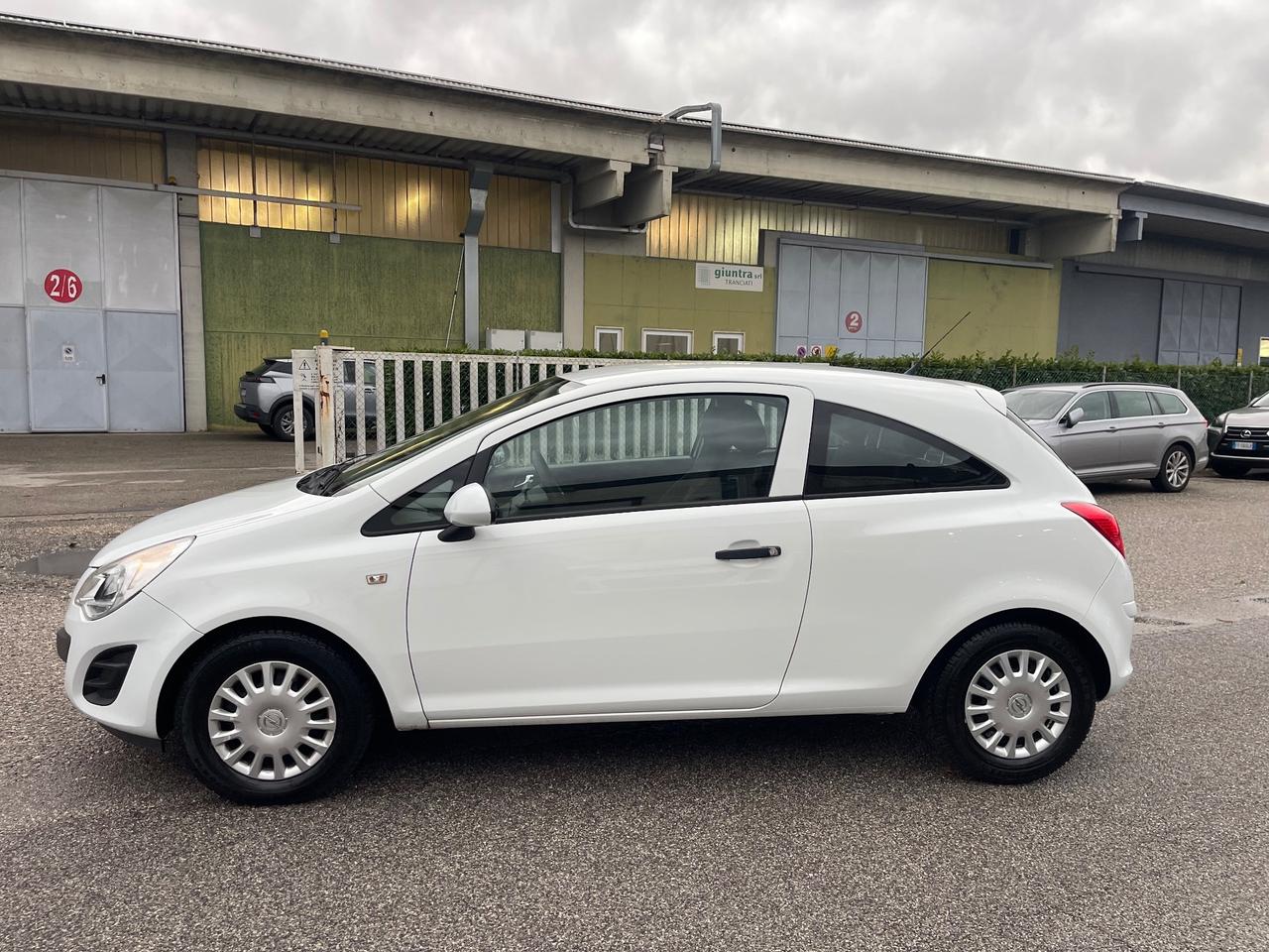 Opel Corsa 1.2 3 porte Elective