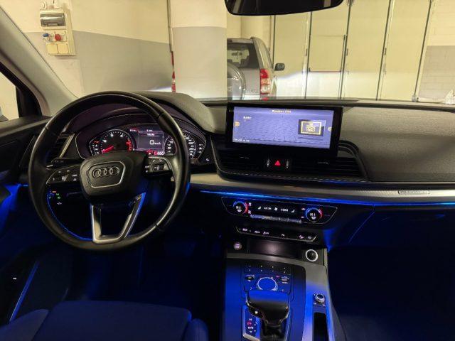 AUDI Q5 40 TDI quattro Business Sport