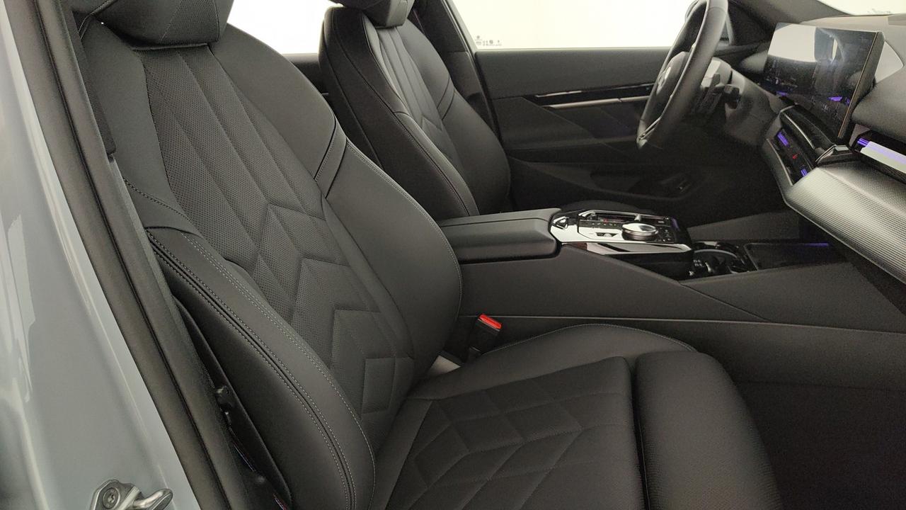 BMW Serie 5 G60 Berlina - 520d 48V sdrive MSport auto