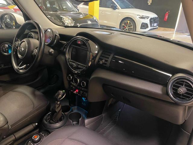MINI Cooper D 1.5 Cooper D 5 porte *AUTOMATICO/LUCI/PDC*