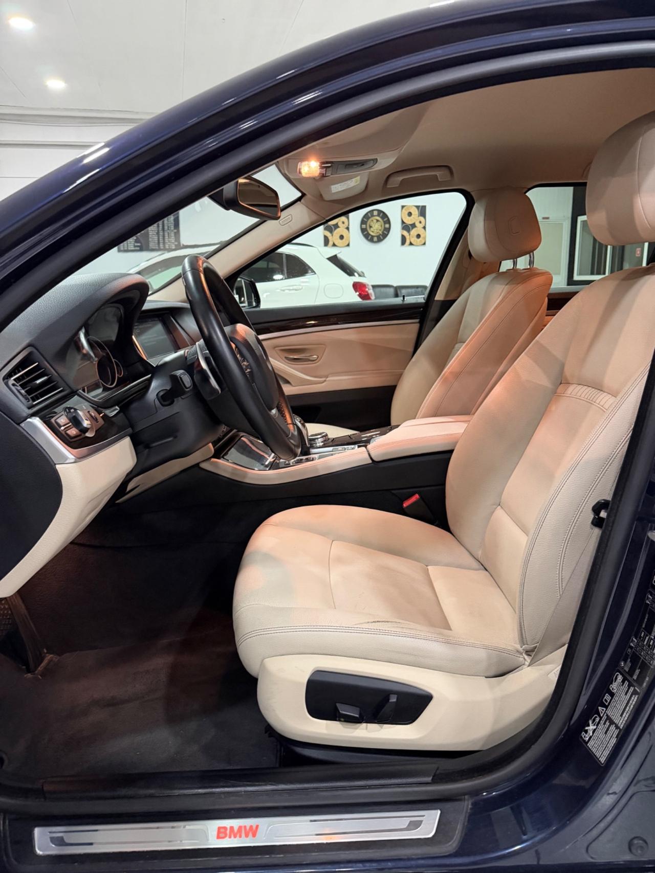 Bmw 525 525d xDrive Touring Luxury
