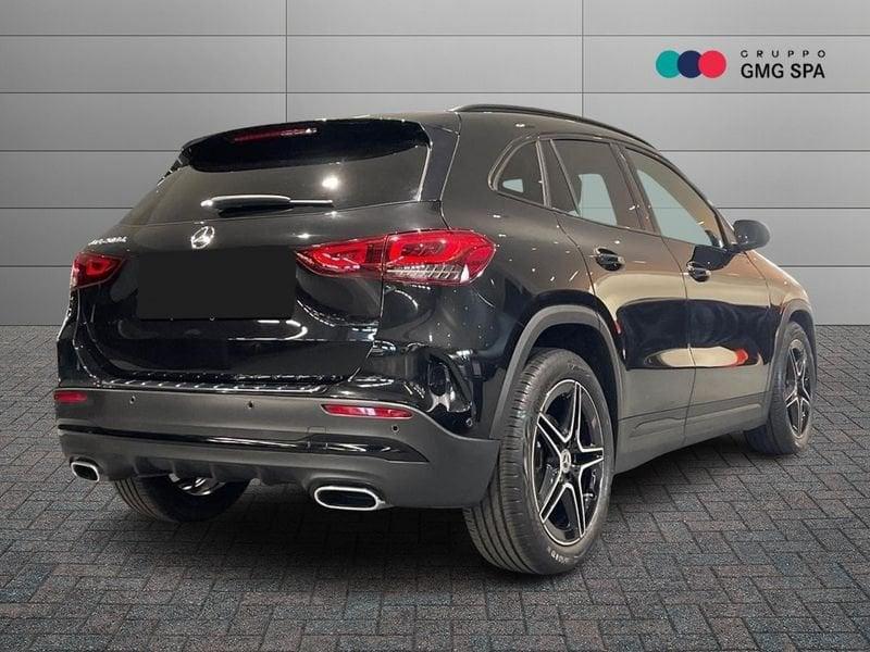 Mercedes-Benz GLA 200 d Premium auto