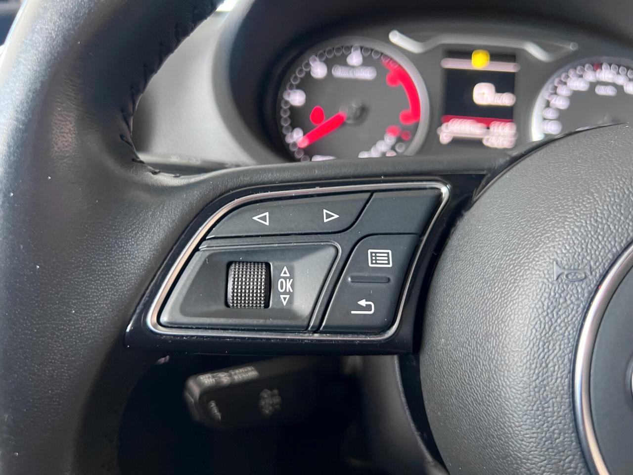 Audi A3 Sedan 1.6 TDI 116 CV S tronic Sport