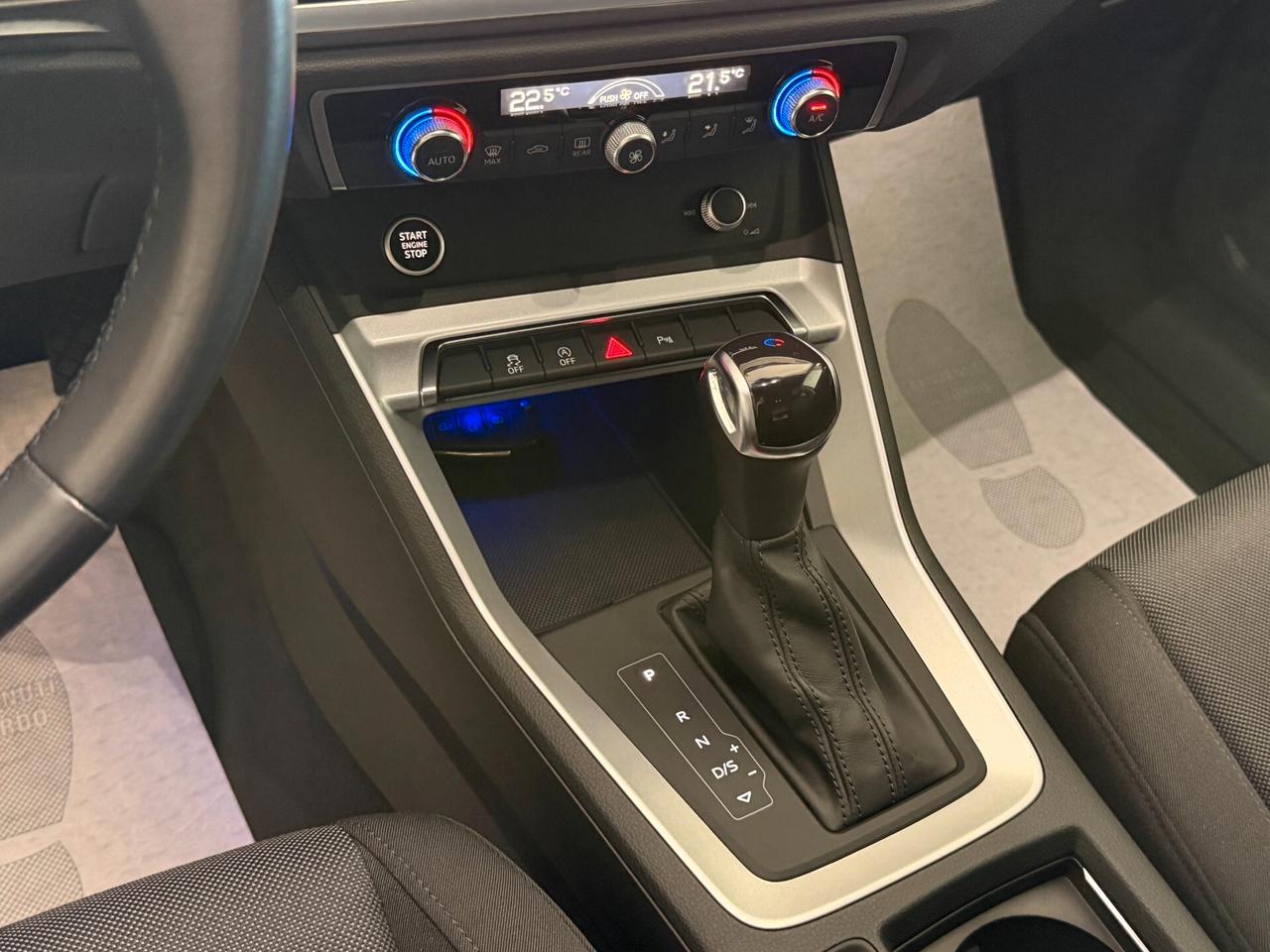 Audi Q3 35 2.0 TDI 150 cv. S Tronic BUSINESS ADVANCED