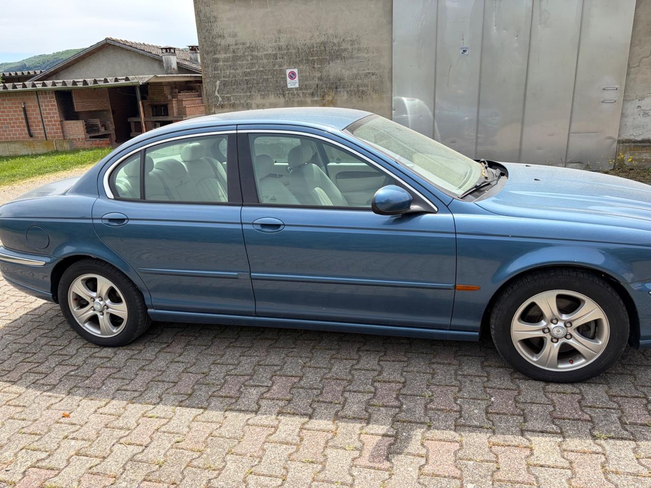 Jaguar X-Type 3.0 V6 24V