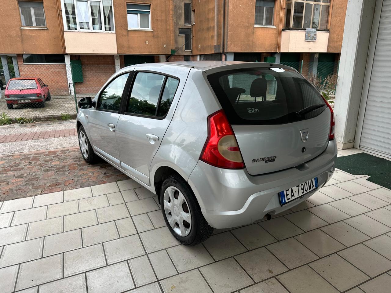 Dacia Sandero 1.4 GPL NEOPATENTATI (12 RATE)