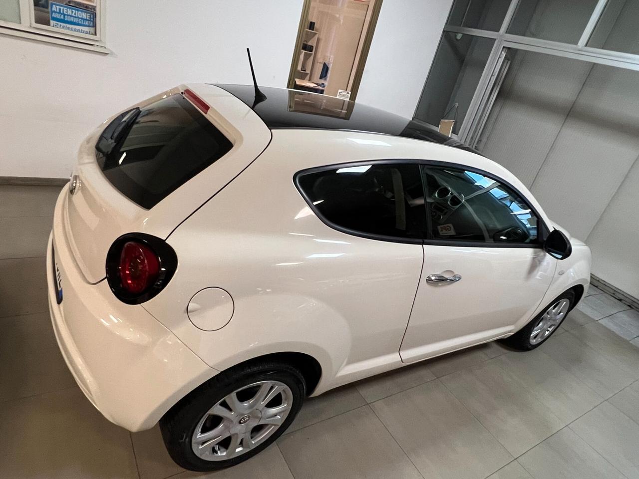 Alfa Romeo MiTo 1.4 105 CV M.air S&S Distinctive