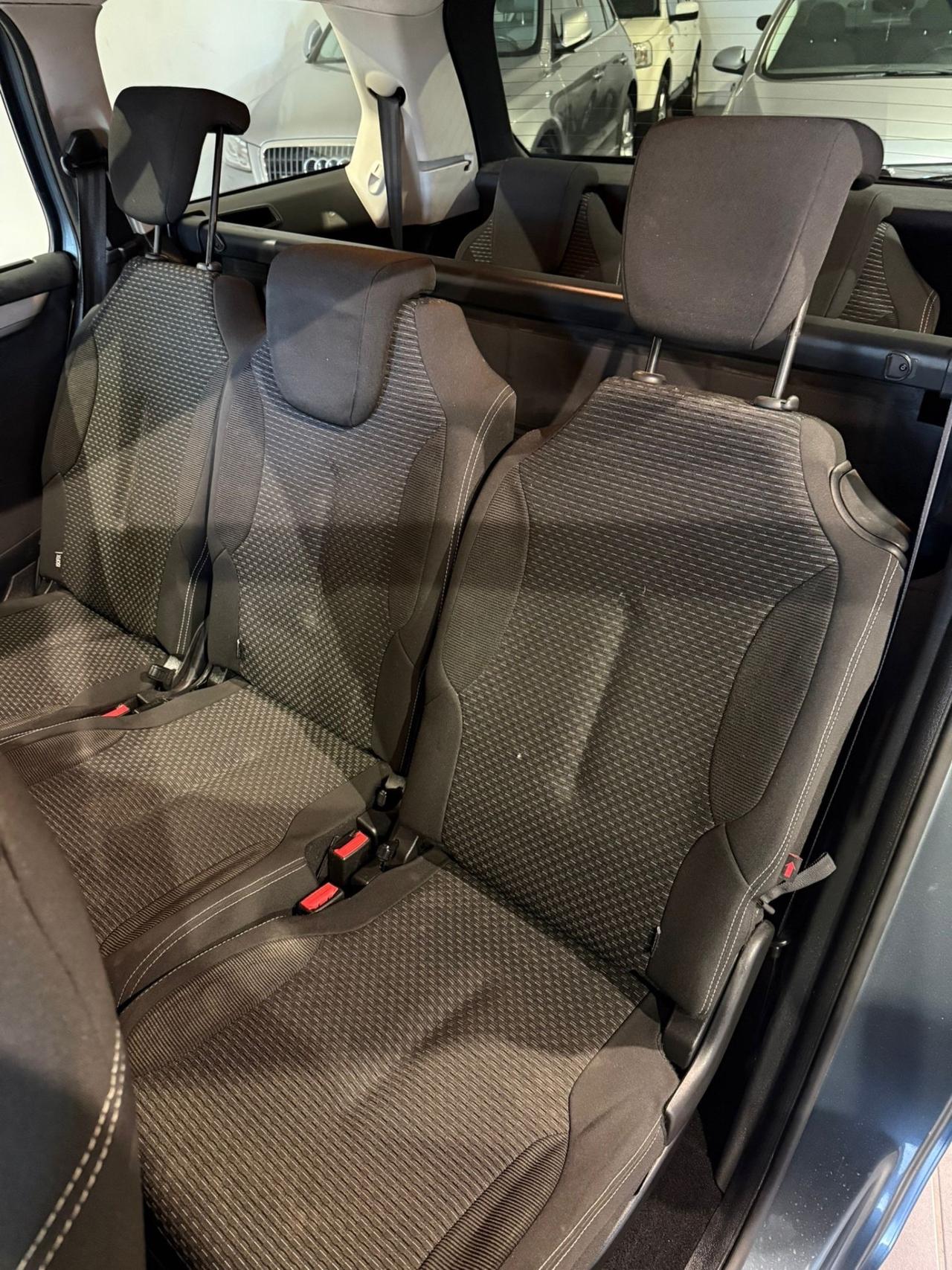 Citroen C4 Picasso 1.6 HDi - 7 POSTI