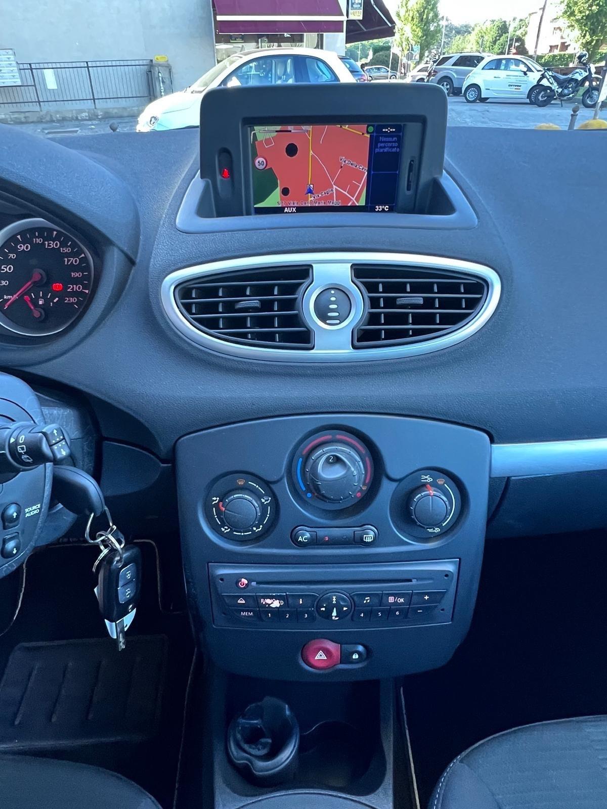 Renault Clio 1.2 16V 5 porte Luxe