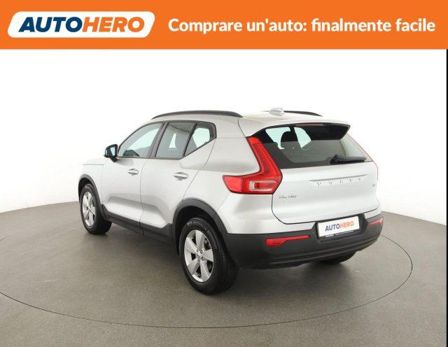 VOLVO XC40 T3