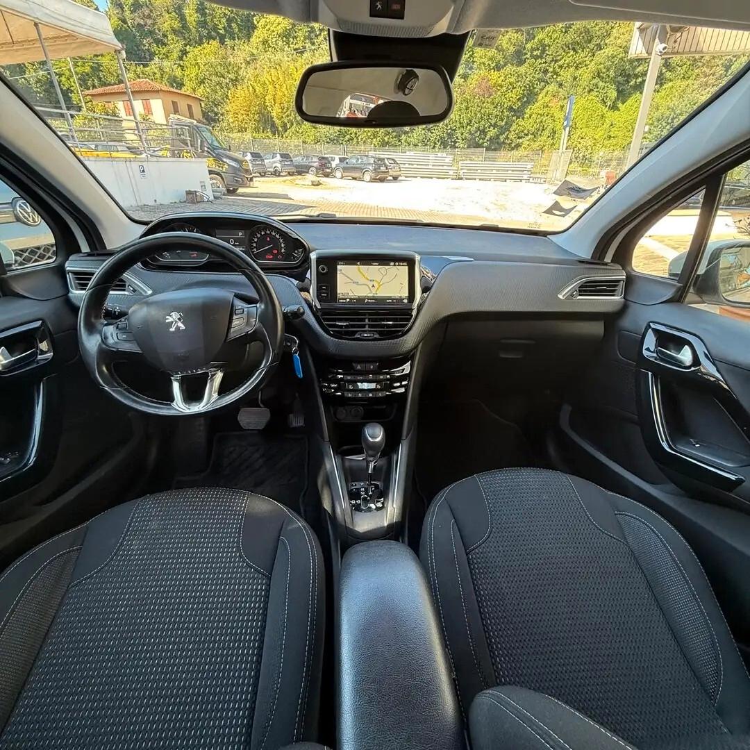Peugeot 208 PureTech Turbo 110 EAT6 S&S 5 porte Allure