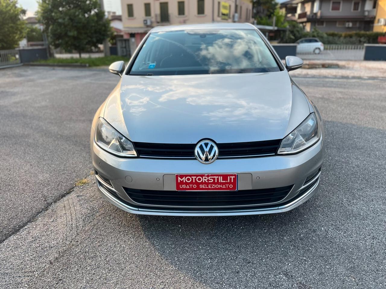 Volkswagen Golf 1.6 TDI 5p. Highline BlueMotion Technology