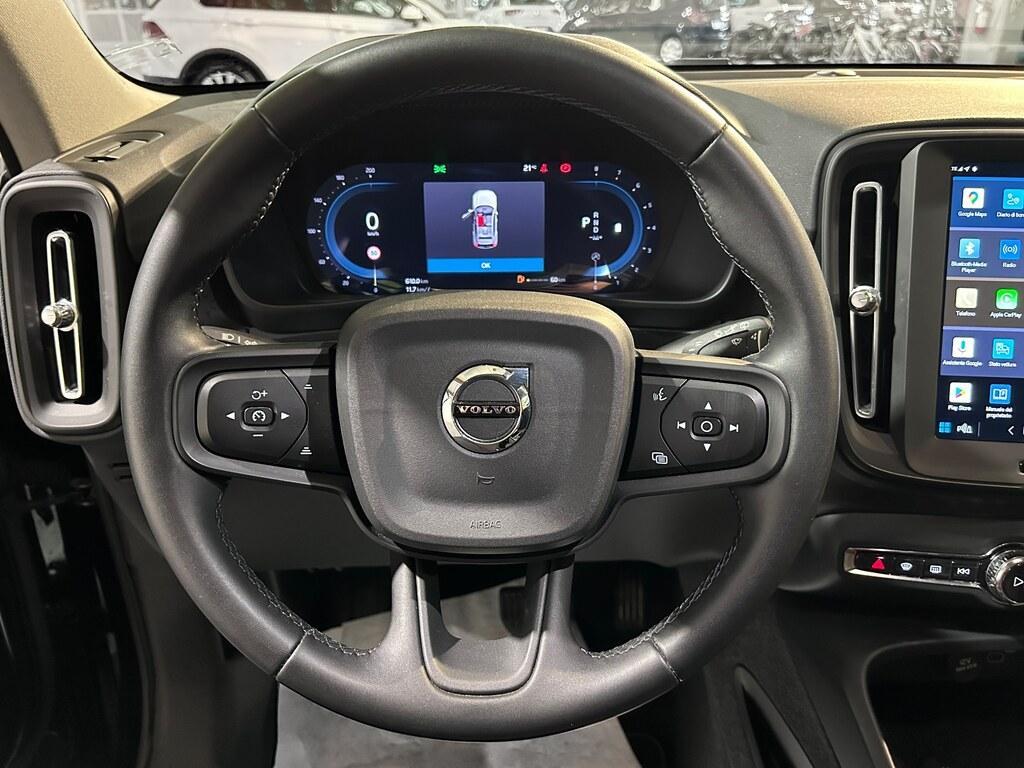 Volvo XC40 2.0 B3 Essential automatico