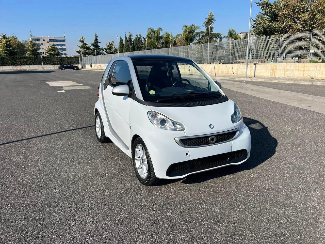 Smart ForTwo 800 40 kW coupé passion cdi