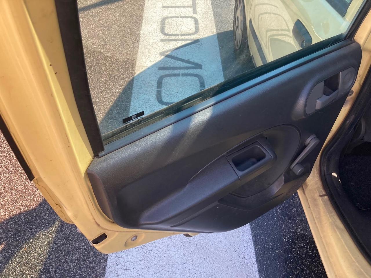 FIAT PANDA 1.2 BENZINA (5 PORTE)