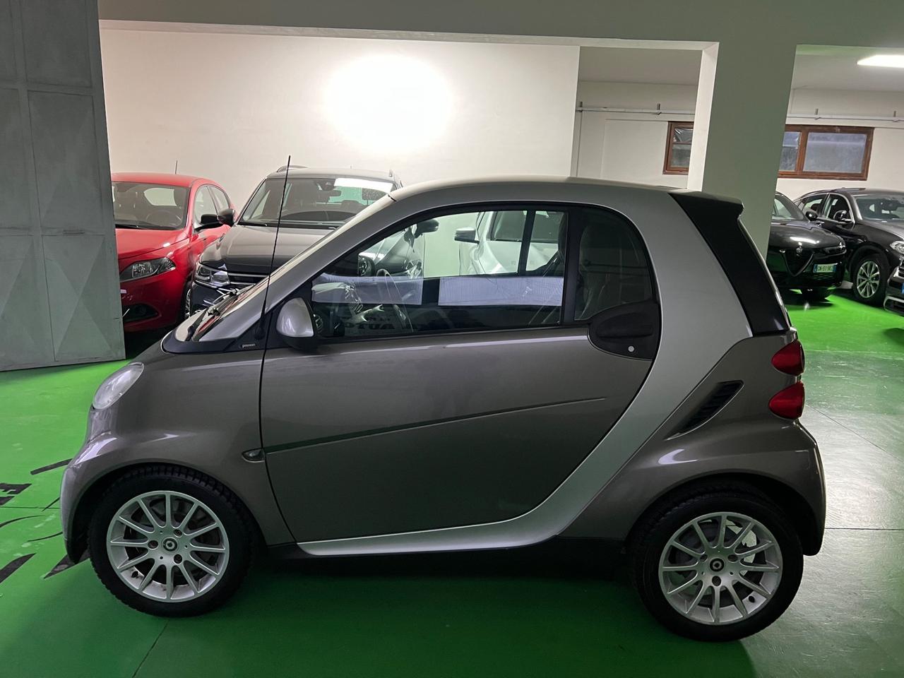 Smart ForTwo 1000 52 kW coupé passion