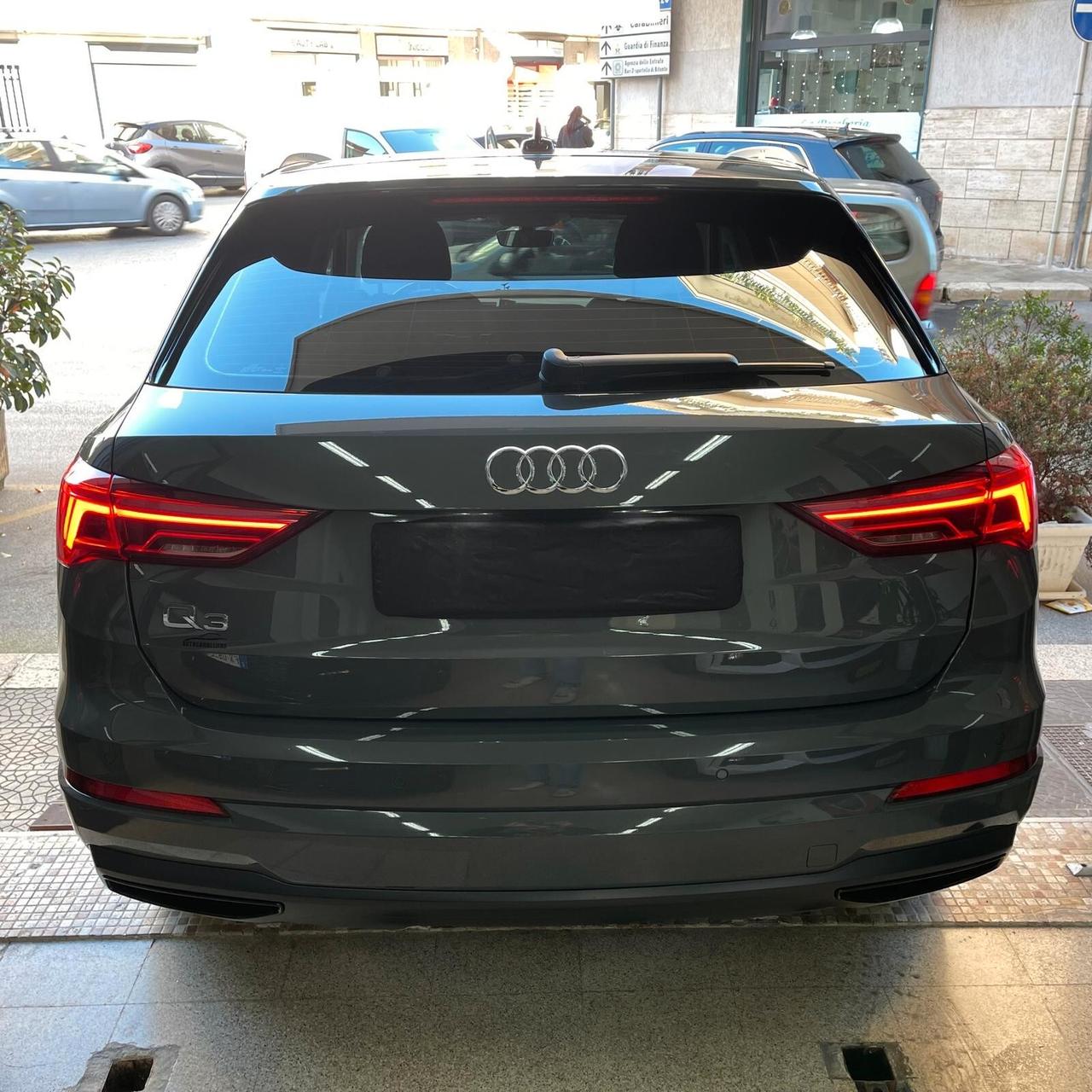 Audi Q3 2.0 TDI 150cv S tronic Business Advanced