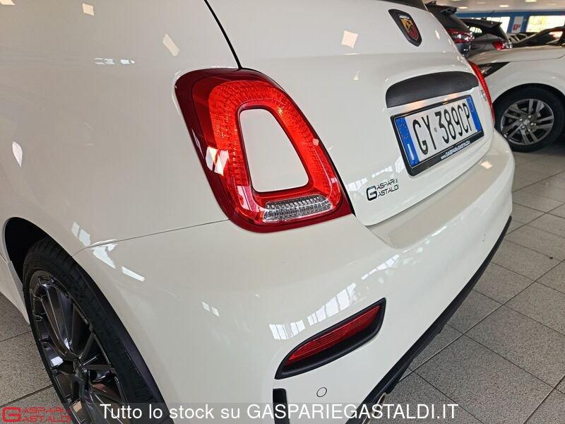 Abarth 695 1.4 Turbo T-Jet 180 CV