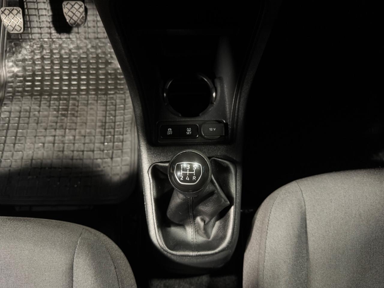 Volkswagen Up! 1.0 5 PORTE NEOPATENTATI