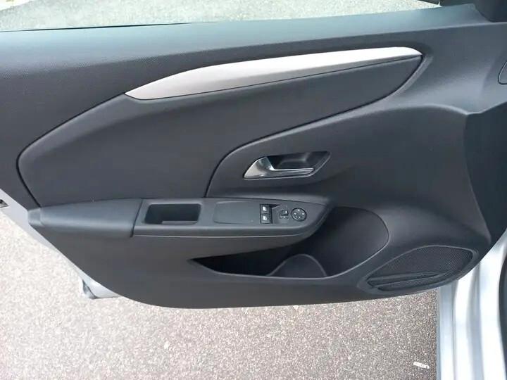 Opel Corsa 1.2 Edition