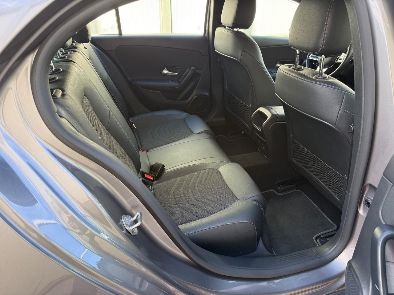 Mercedes-benz A 180 d Automatic Business Extra