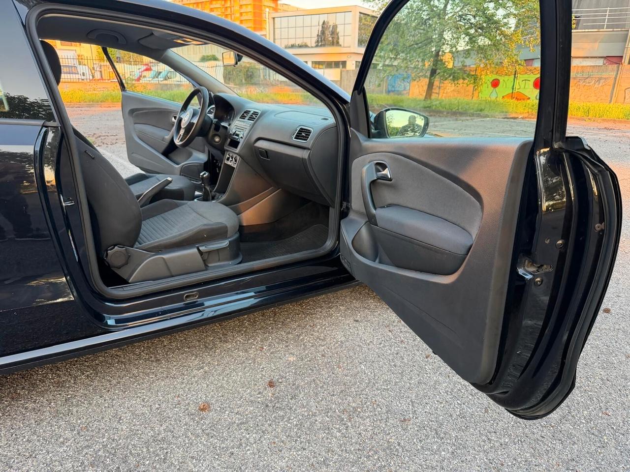 Volkswagen Polo 1.6 3 porte Highline BiFuel