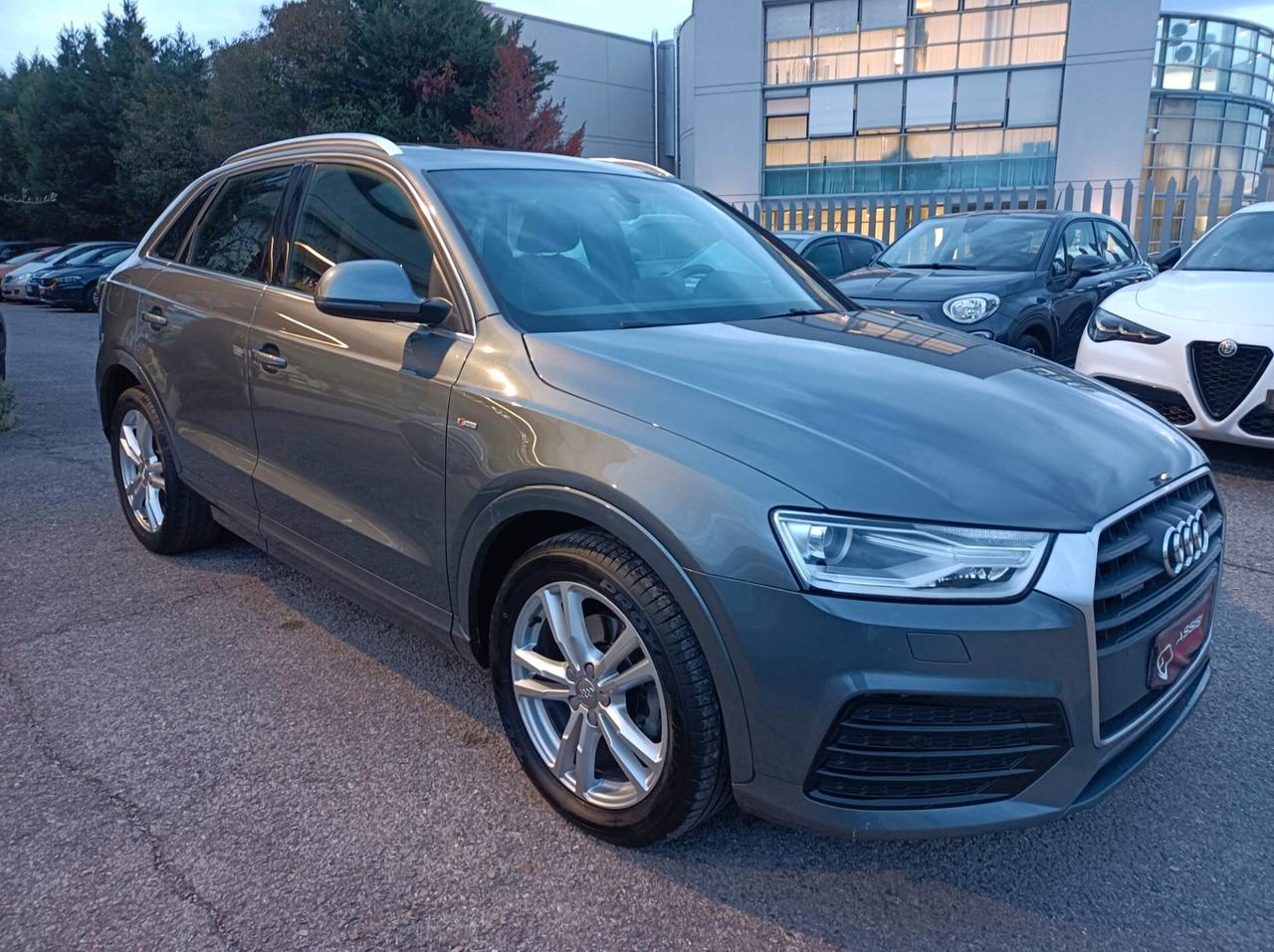 Audi Q3 2.0 TDI 150 CV quattro S tronic edition Sport