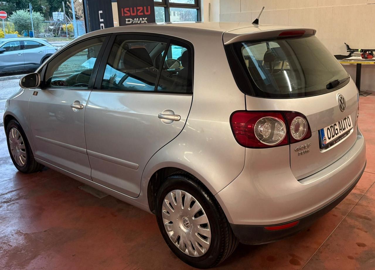 VOLKSWAGEN GOLF PLUS serie 5 Benzina 1.6 FSI Con KM 123.443 TagliandatiX NEOPATENTATI