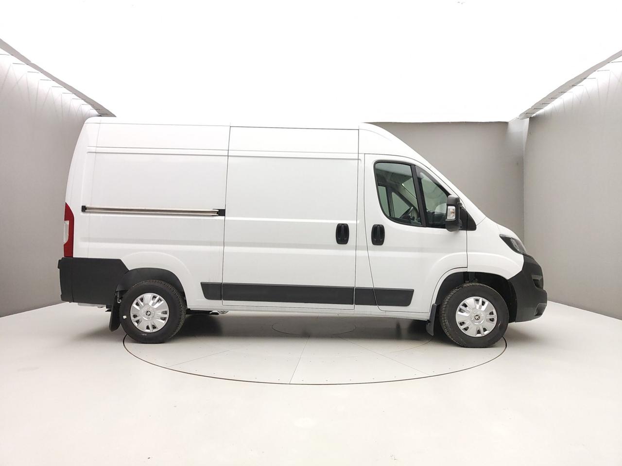 PEUGEOT Boxer III 333 2024 2.2 BLUEHDI 120CV L2H2