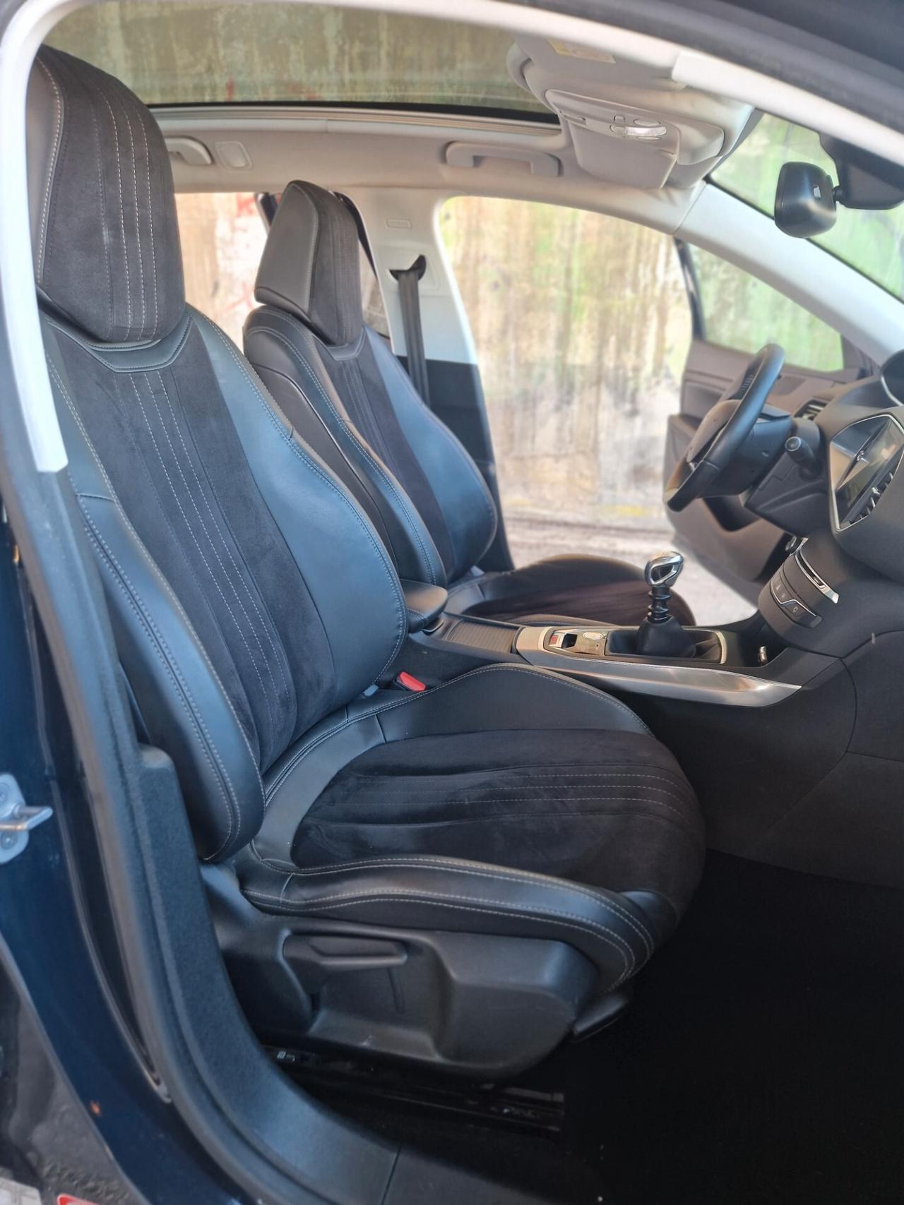 Peugeot 308 BlueHDi 120 S&S Allure