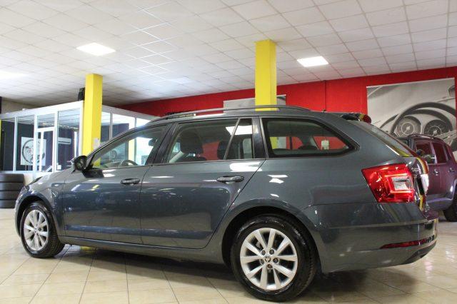 SKODA Octavia 2.0 TDI 150 CV DSG Wagon UNIPROPRIETARIO