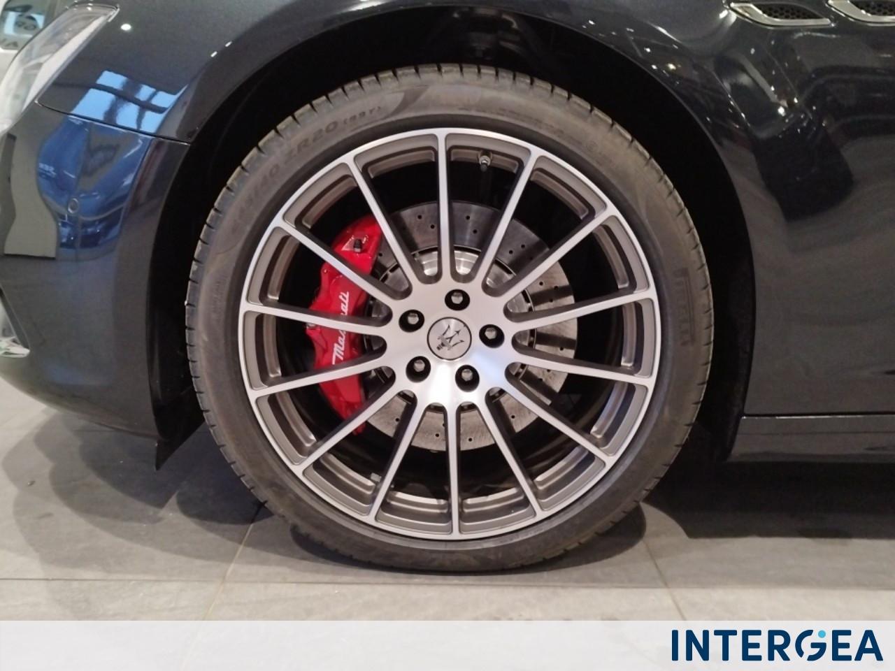 MASERATI Ghibli 3.0 V6 Modena Ultima 430cv awd auto