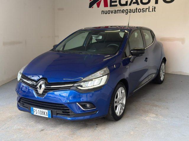 RENAULT Clio dCi 8V 75 CV 5 porte Moschino Intens