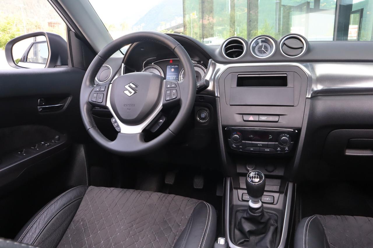 Suzuki Vitara 1.4 129CV 4X4 TETTO SOLO 35.500 KM!
