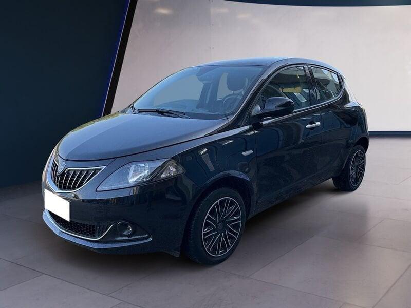 Lancia Ypsilon NUOVA My23 1.0 Firefly 70 CvStart&Stop Hybrid Gold