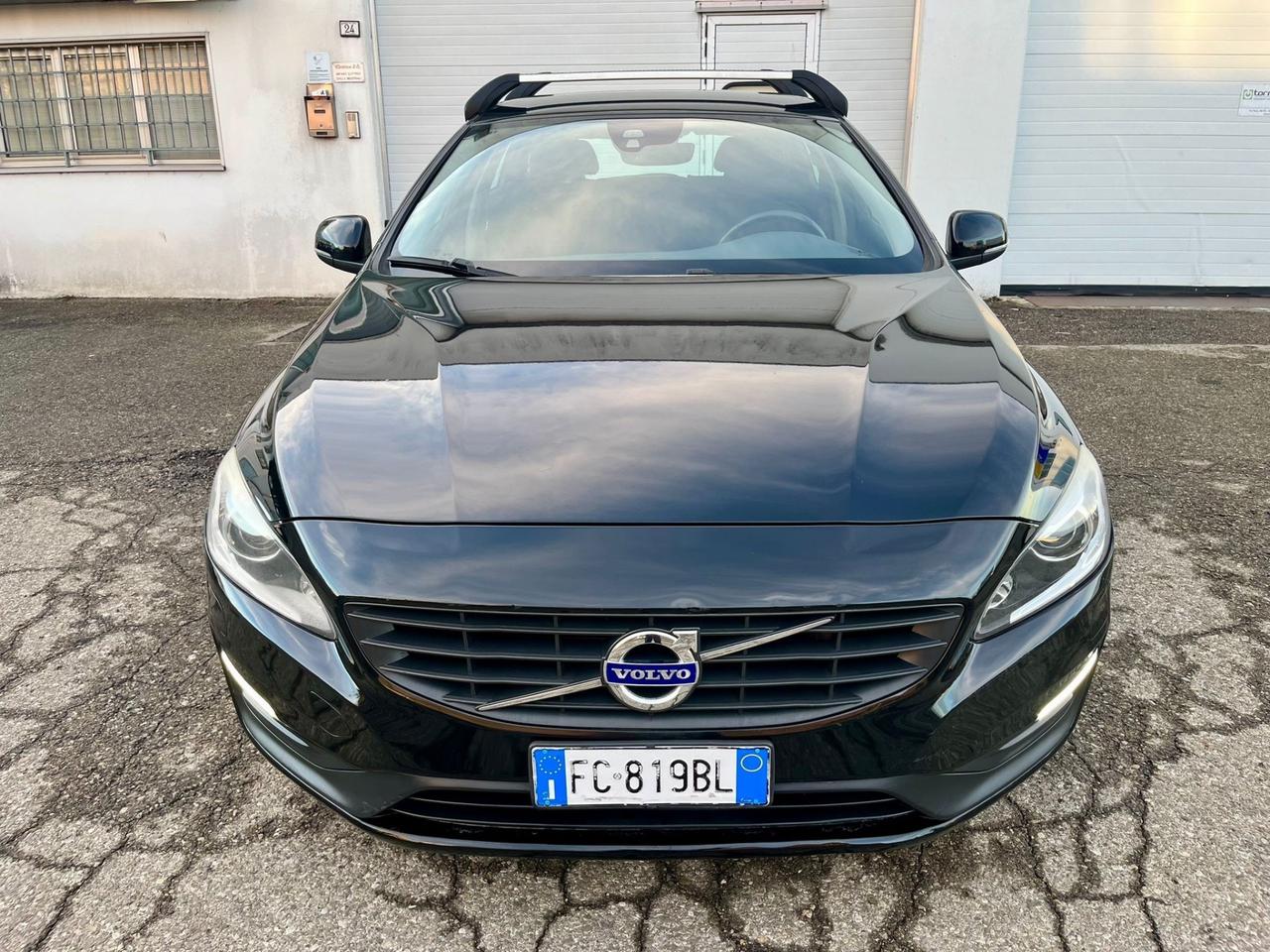 Volvo V60 2.0d 120cv 2016 127.000km euro6 perfetta